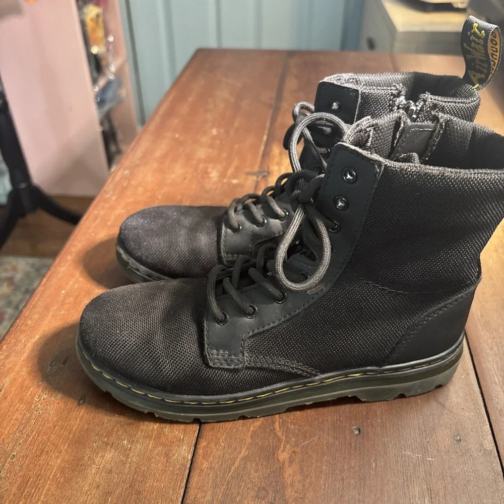 Dr.‎ Martens Combs J Side Zip Black Combat Lace-Up Ankle Boots AirWair Sz 3